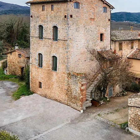 Torre Dei Petricci 12 Apartment